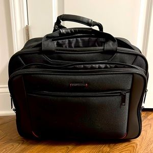 Cyber SALE !!! Laptop Travel Bag